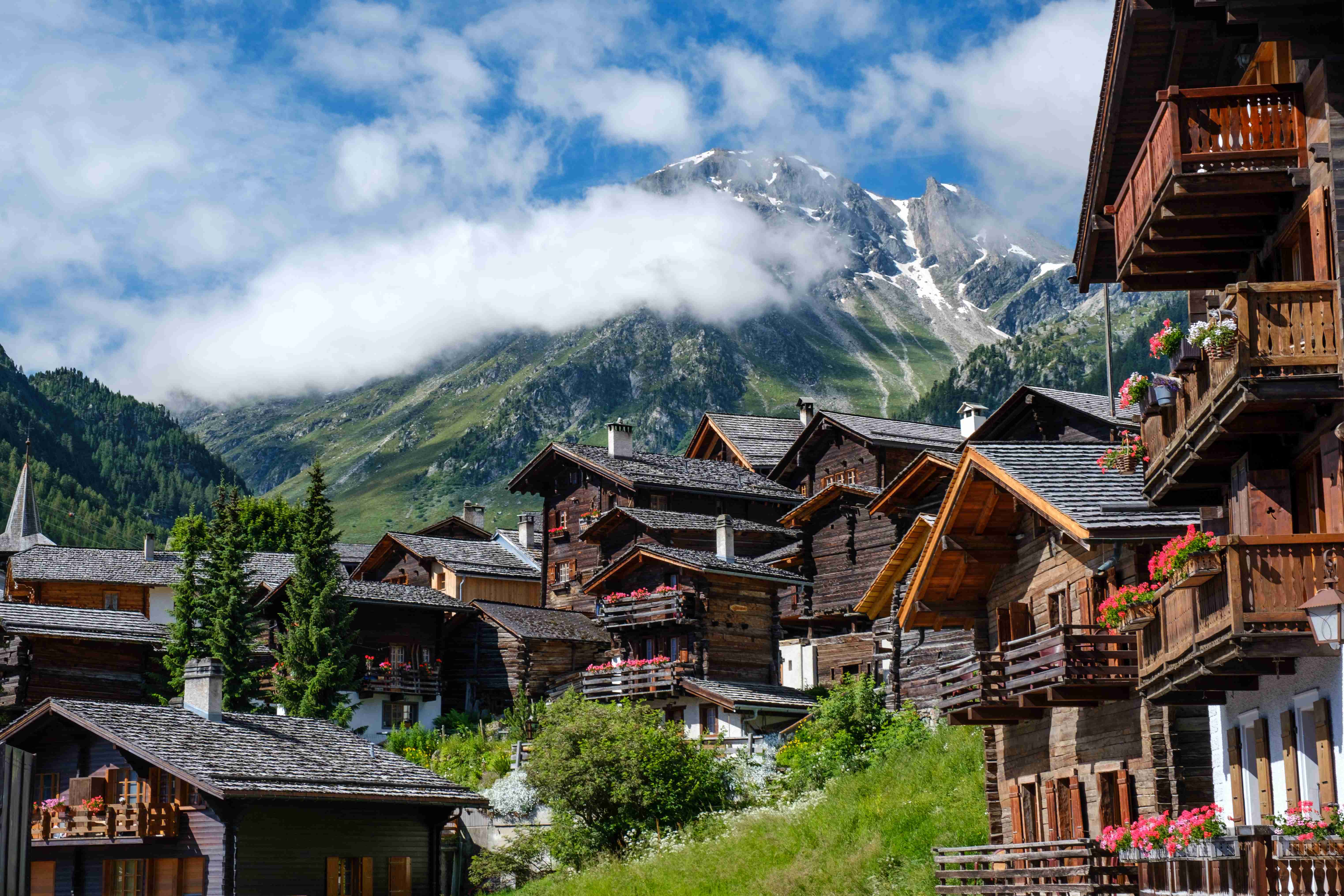 Switzerland Driving Guide